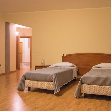 Ruggiero Park Hotel Vallo della Lucania Eksteriør billede