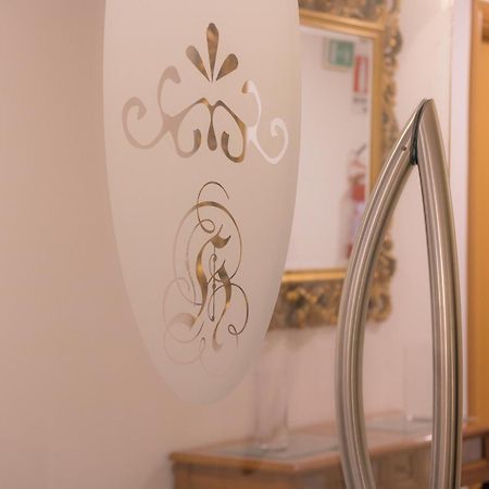 Ruggiero Park Hotel Vallo della Lucania Eksteriør billede